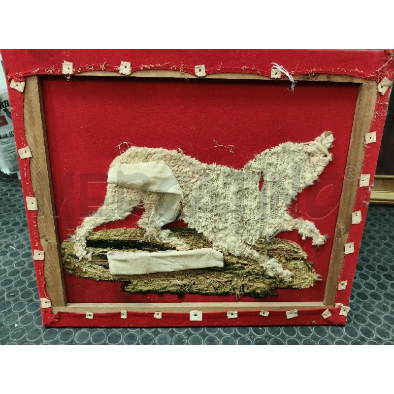 PANNELLO CAGNOLINO RICAMO EPOCA  | Mercatino dell'Usato Roma talenti 4