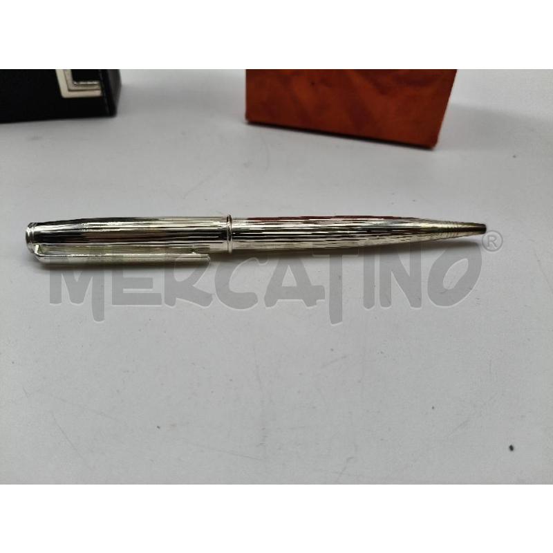PENNA A SFERA BAGUTTA CON SCAT | Mercatino dell'Usato Roma talenti 3