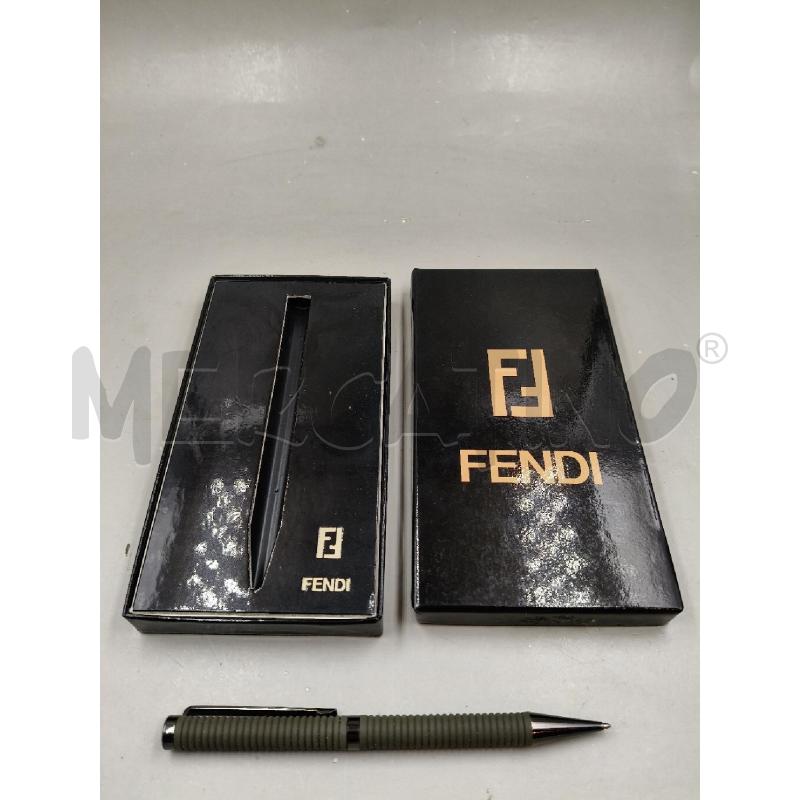 PENNA A SFERA FENDI VERDE SCURO | Mercatino dell'Usato Roma talenti 4