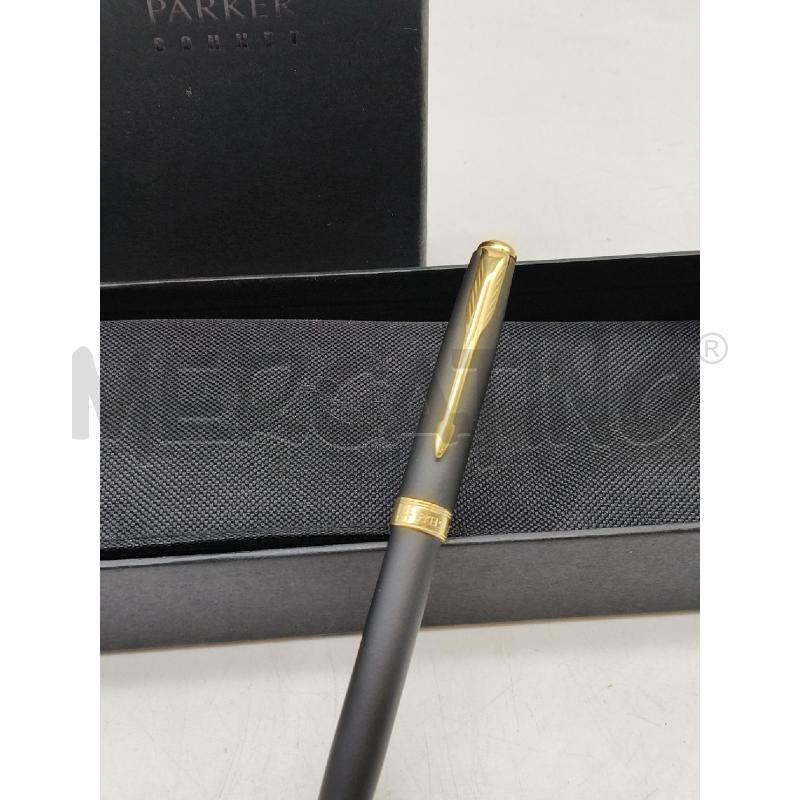 PENNA ROLLER PARKER SONNET CON FINITURA LACCATA | Mercatino dell'Usato Roma talenti 2