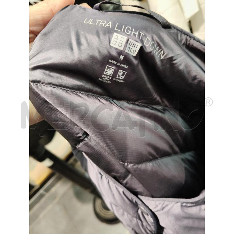 PIUMINO D UNIQLO ULTRA LIGHT DOWN GRI GIROC | Mercatino dell'Usato Roma talenti 4