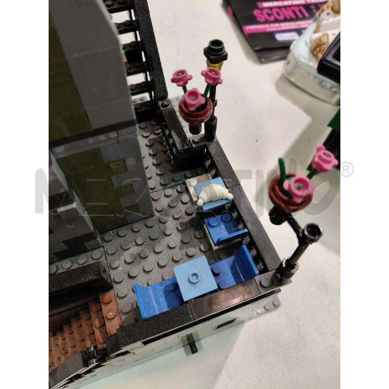 PLAYSET LEGO RISTORANTE PARIGINO 10243 | Mercatino dell'Usato Roma talenti 4