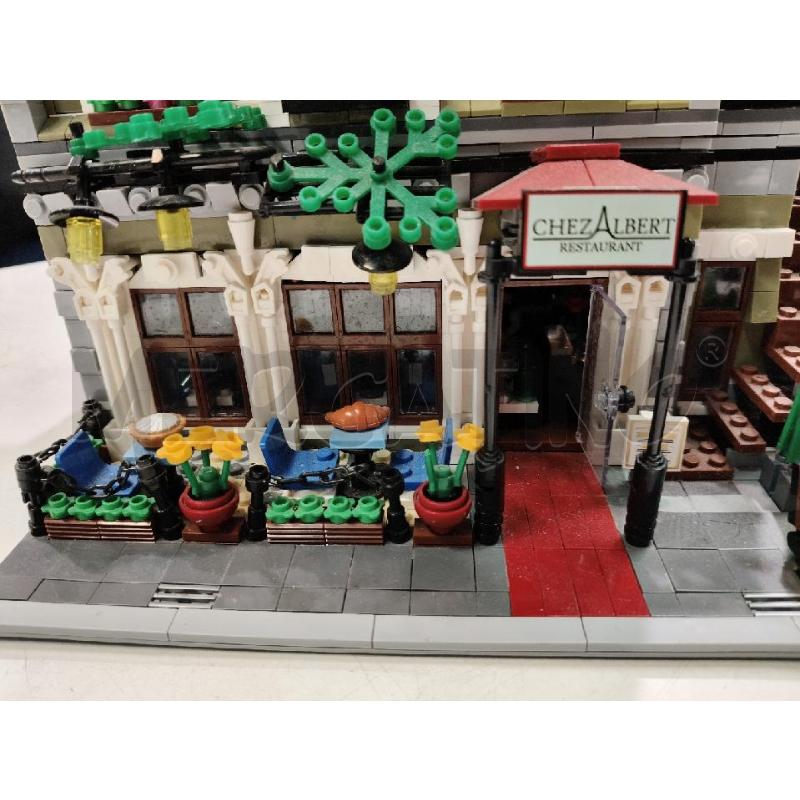 PLAYSET LEGO RISTORANTE PARIGINO 10243 | Mercatino dell'Usato Roma talenti 5