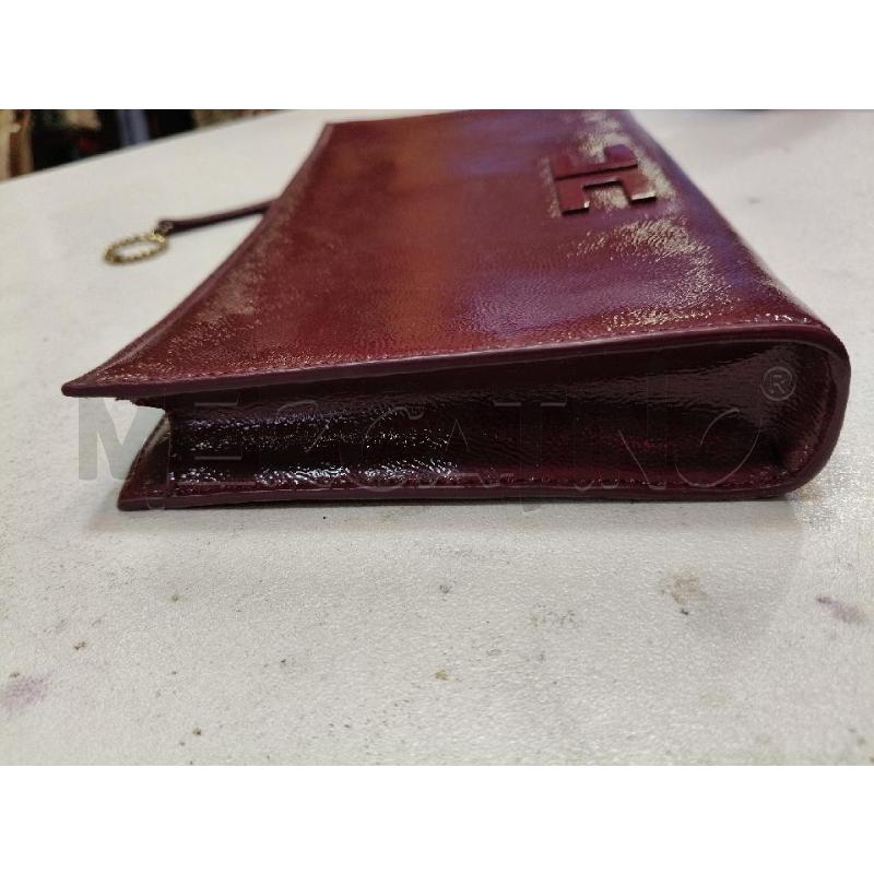 POCHETTE ELISABETTA FRANCHI VIOLA VERNICE ZIP DOR | Mercatino dell'Usato Roma talenti 5