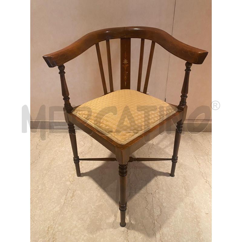 POLTRONA ANGOLARE LEGNO  | Mercatino dell'Usato Roma talenti 1