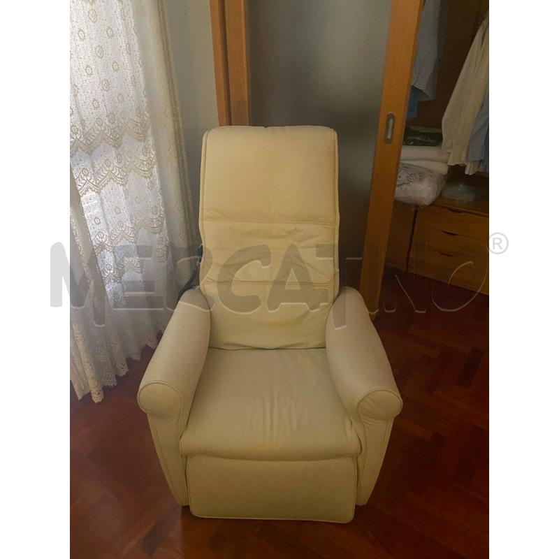 POLTRONA MASSAGGIO | Mercatino dell'Usato Roma talenti 1