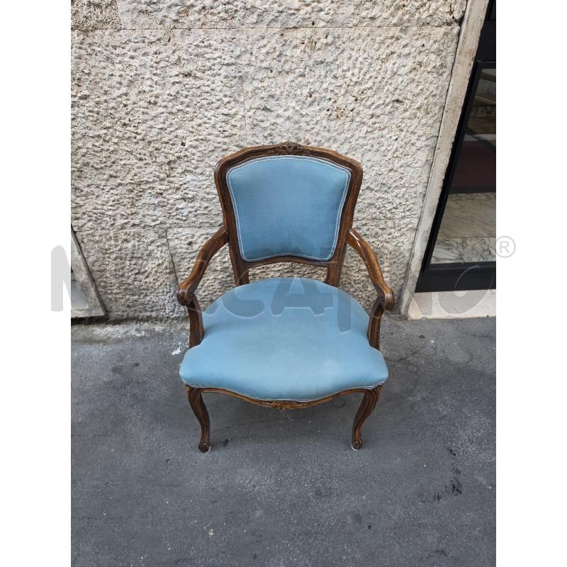 POLTRONCINA LEGNO TESS BLU | Mercatino dell'Usato Roma talenti 2