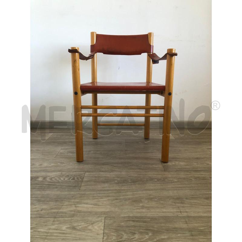 POLTRONCINA '70 IN LEGNO E CUOIO | Mercatino dell'Usato Roma talenti 2