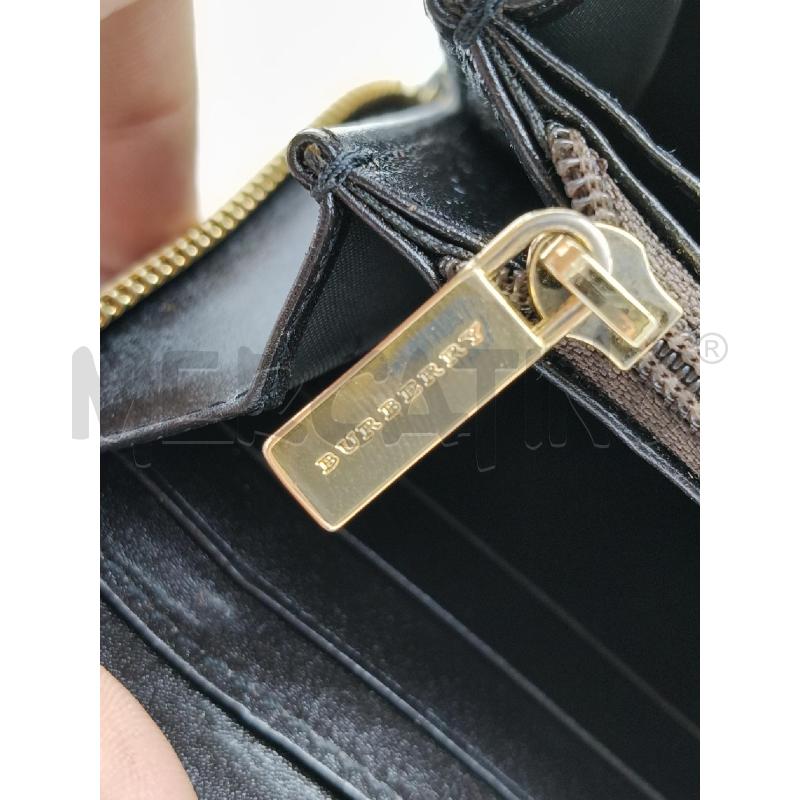 PORTA FOGLIO BURBERRY RETT ZIP CHECK PROF MAR | Mercatino dell'Usato Roma talenti 4