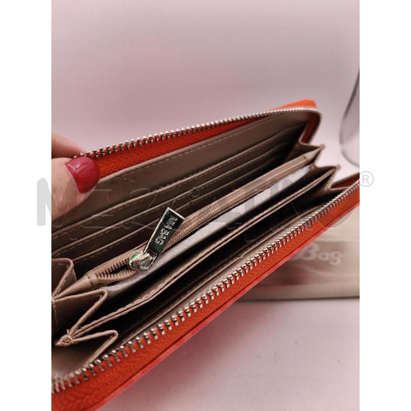 PORTA FOGLIO MIA BAG ARANCIO GEOM RETT ZIP  | Mercatino dell'Usato Roma talenti 2