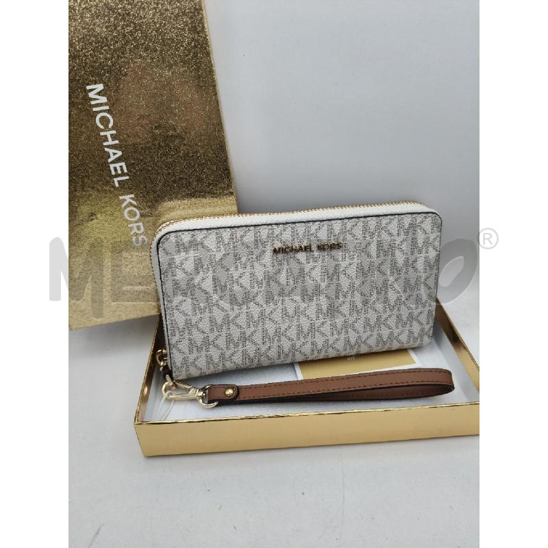 PORTA FOGLIO MICHAEL KORS JET SET VANILLA MONOGRAM | Mercatino dell'Usato Roma talenti 1