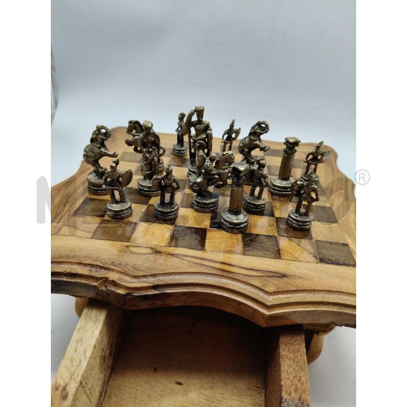 SCACCHIERA LEGNO CON DUE CASSETTI | Mercatino dell'Usato Roma talenti 2