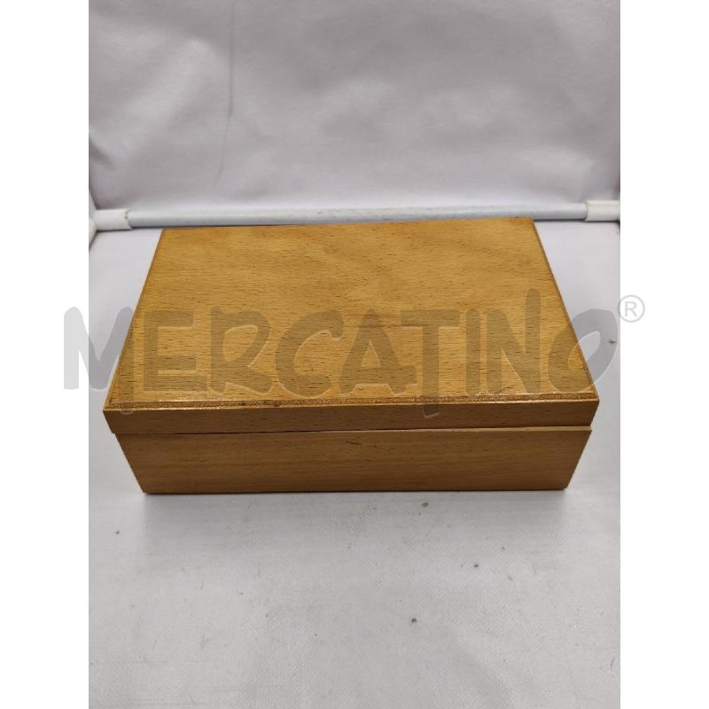 SCACCHIERA LEGNO DAL NEGRO CON BOX SCACCHI  | Mercatino dell'Usato Roma talenti 2