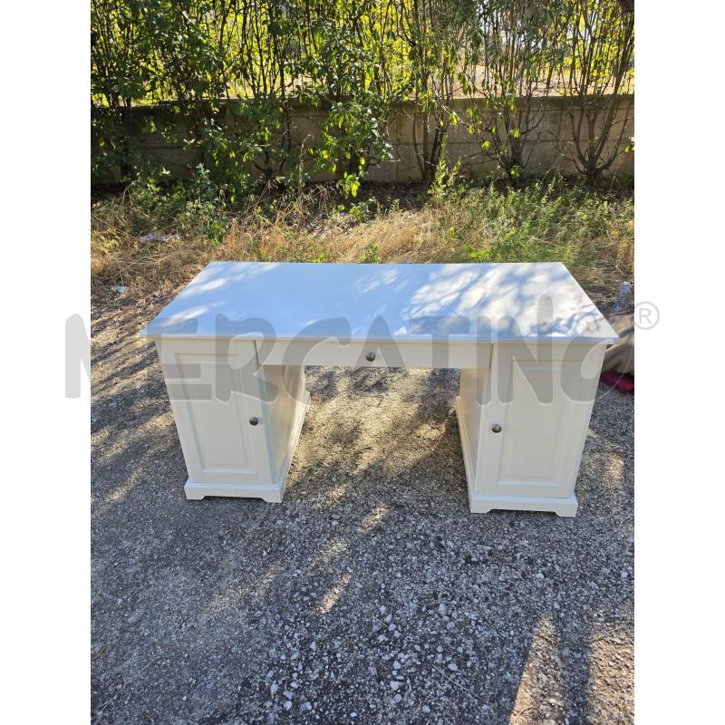 SCRIVANIA IKEA BIA 2SP | Mercatino dell'Usato Roma talenti 1