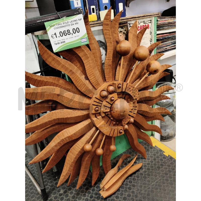 SCULTURA SOLE LEGNO RIP CODOGNOTTO DA RIV  | Mercatino dell'Usato Roma talenti 1