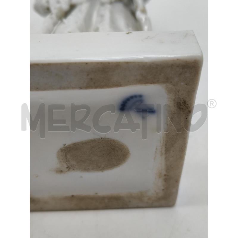 SCULTURINA MENDICANTE CER R GINORI DA RIV | Mercatino dell'Usato Roma talenti 4