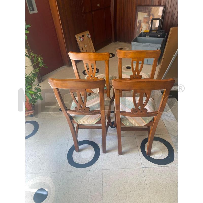 SEDIE 4PZ. LEGNO SED. FIORI BLU | Mercatino dell'Usato Roma talenti 3