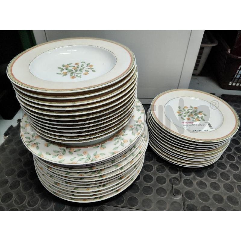 SET PIATTI CER THUN DELIZIA  | Mercatino dell'Usato Roma talenti 4
