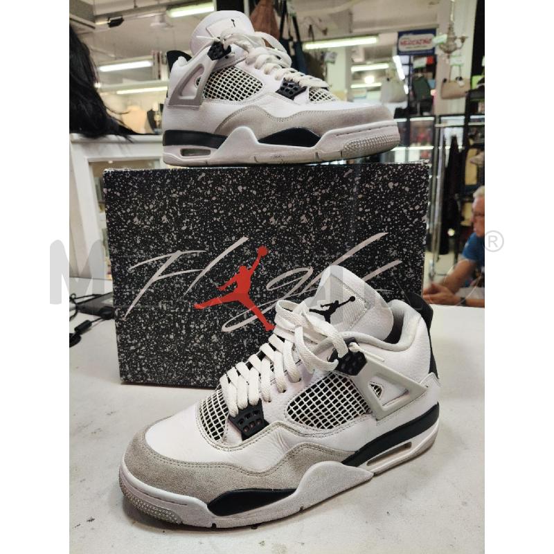 SNEAKERS U AIR JORDAN RETRO MILITARY BLACK BIANCO  | Mercatino dell'Usato Roma talenti 1