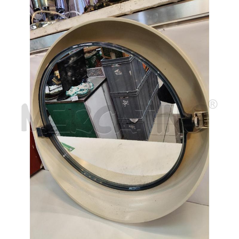 SPECCHIO TONDO DESIGN PLASTICA ALLIBERT | Mercatino dell'Usato Roma talenti 4