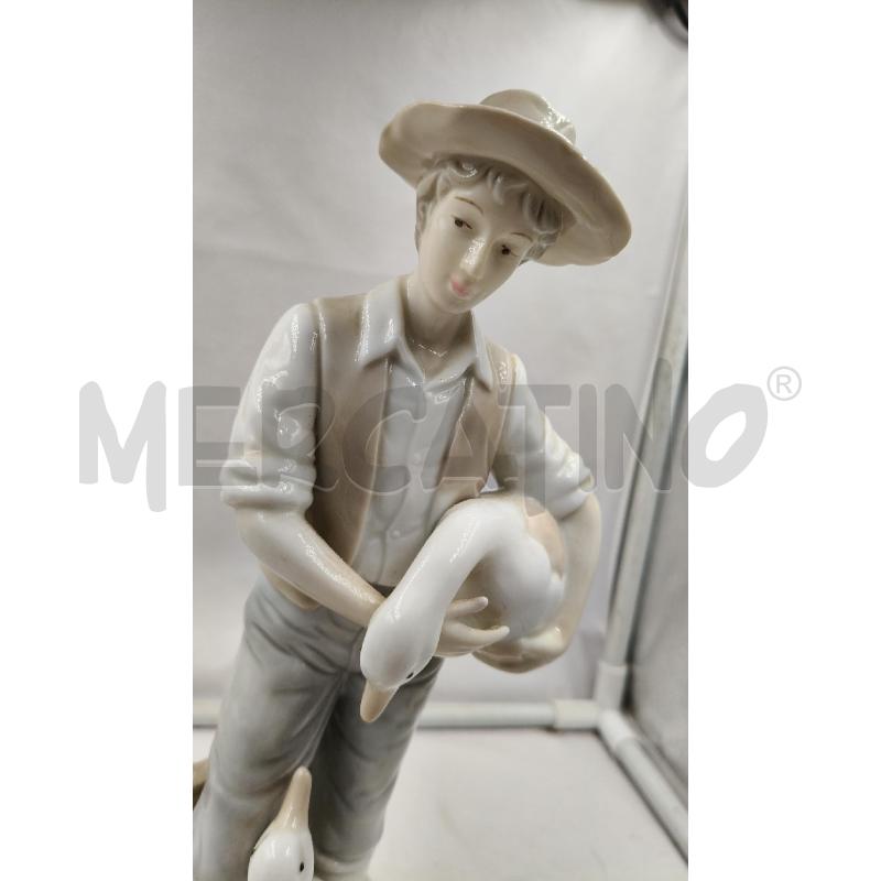 STATUINA CER UOMO OCHE  | Mercatino dell'Usato Roma talenti 2