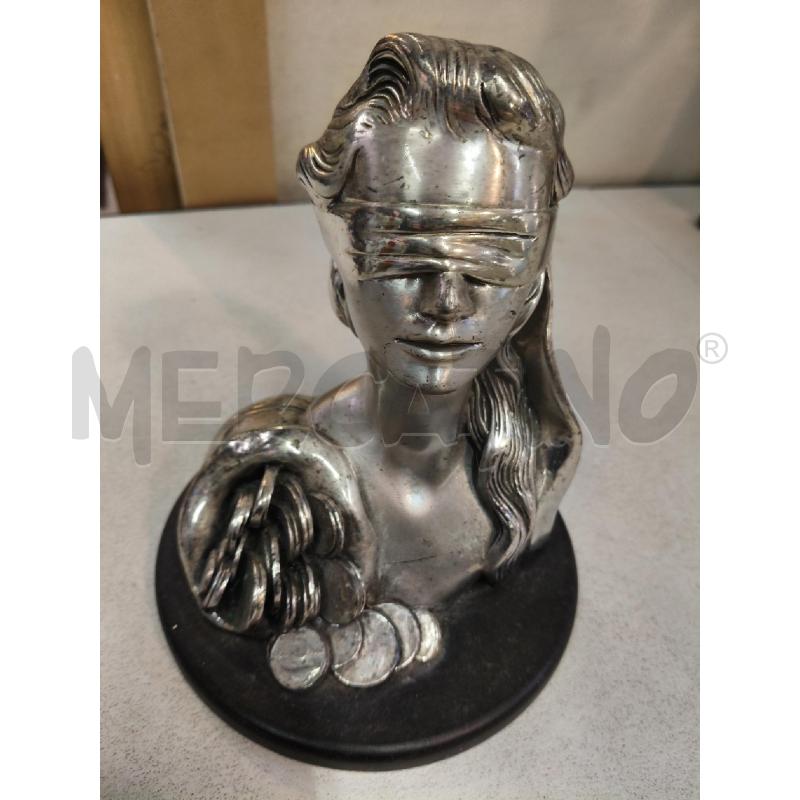 STATUINA DEA BEANDATA | Mercatino dell'Usato Roma talenti 2