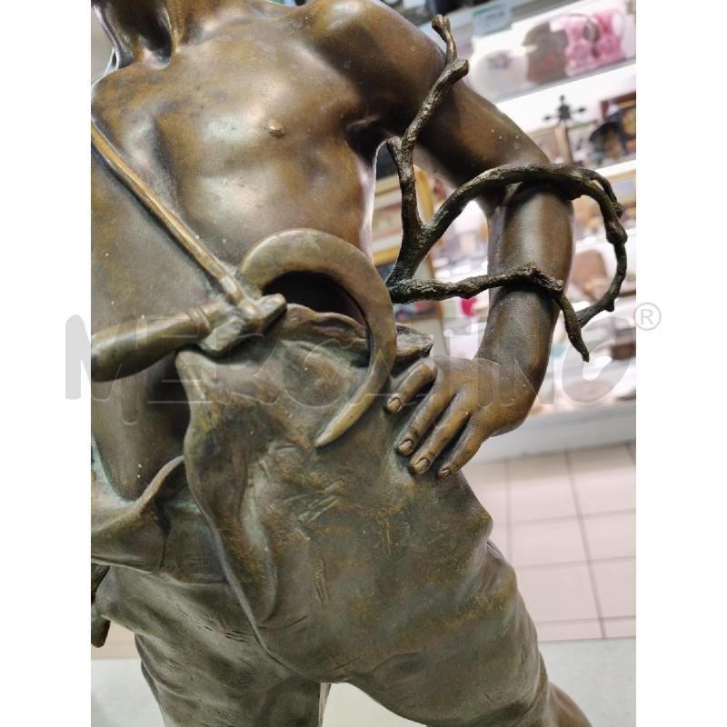 STATUINA SCUGNIZZO BRONZO  | Mercatino dell'Usato Roma talenti 5