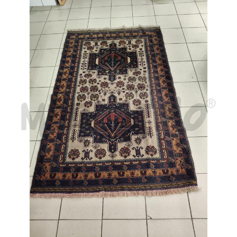 TAPPETO BORDEAUX SFONDO BIANCO 200X120 | Mercatino dell'Usato Roma talenti 1