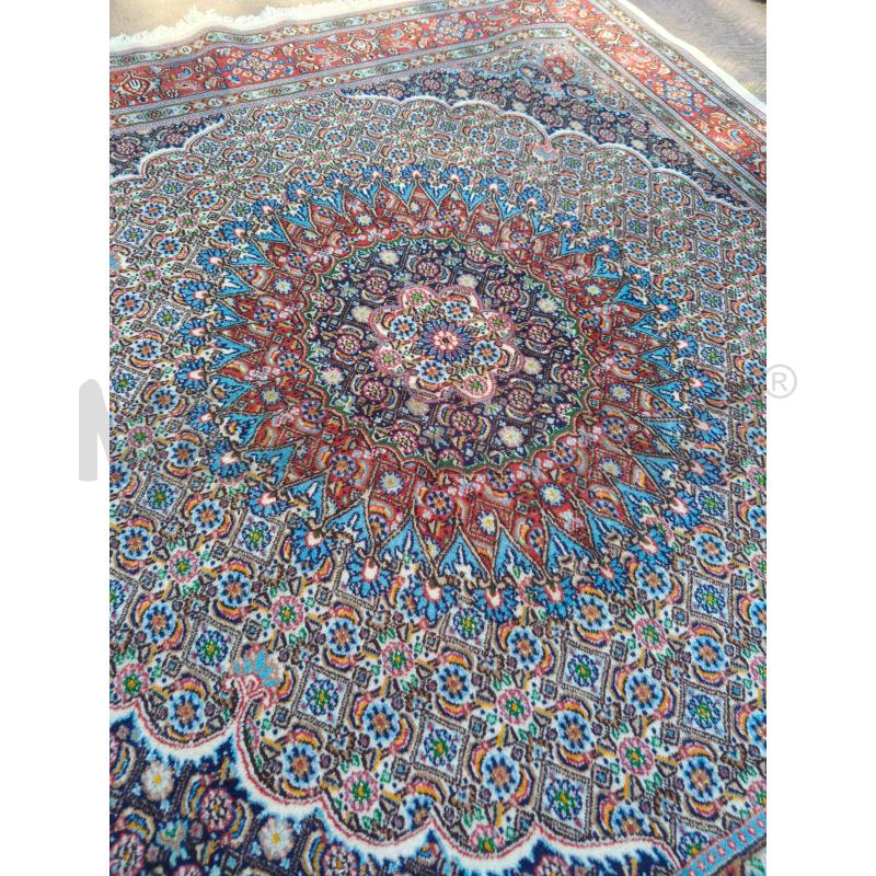TAPPETO QUADRATO COLORATO FIORI 195X195CM | Mercatino dell'Usato Roma talenti 3