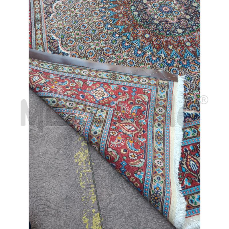 TAPPETO QUADRATO COLORATO FIORI 195X195CM | Mercatino dell'Usato Roma talenti 4