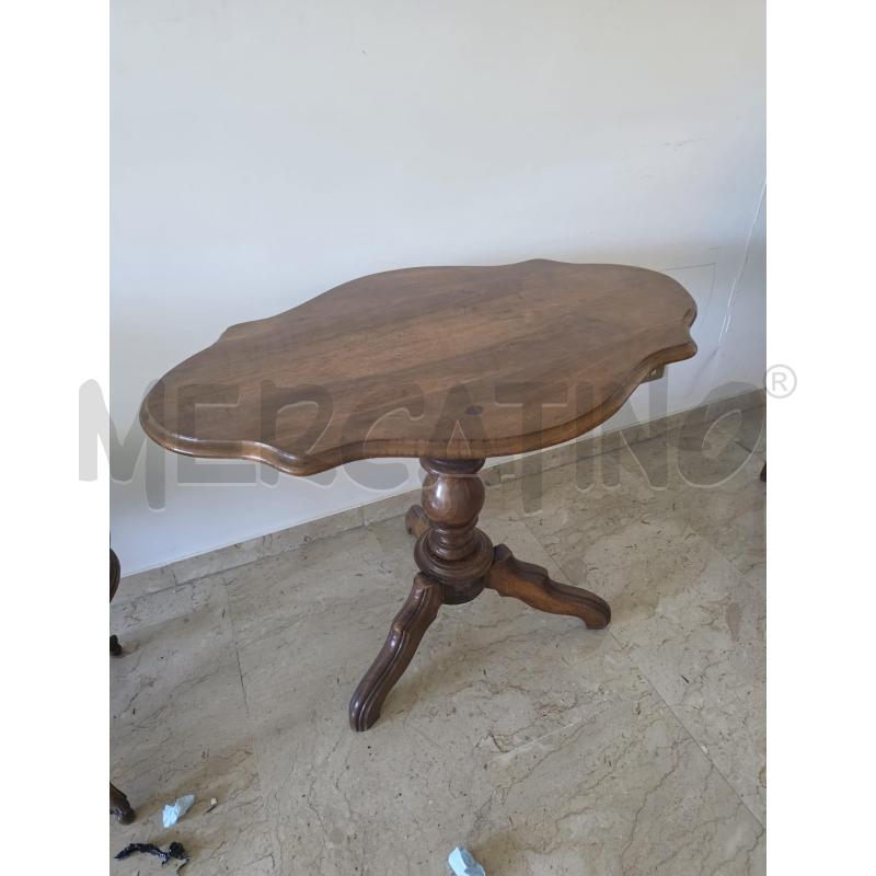 TAVOLINO LEGNO A VELA DA CAFFE | Mercatino dell'Usato Roma talenti 1