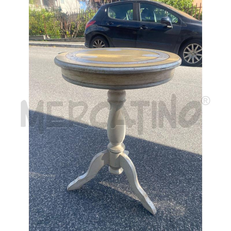 TAVOLINO TONDO LEGNO SHABBY | Mercatino dell'Usato Roma talenti 1