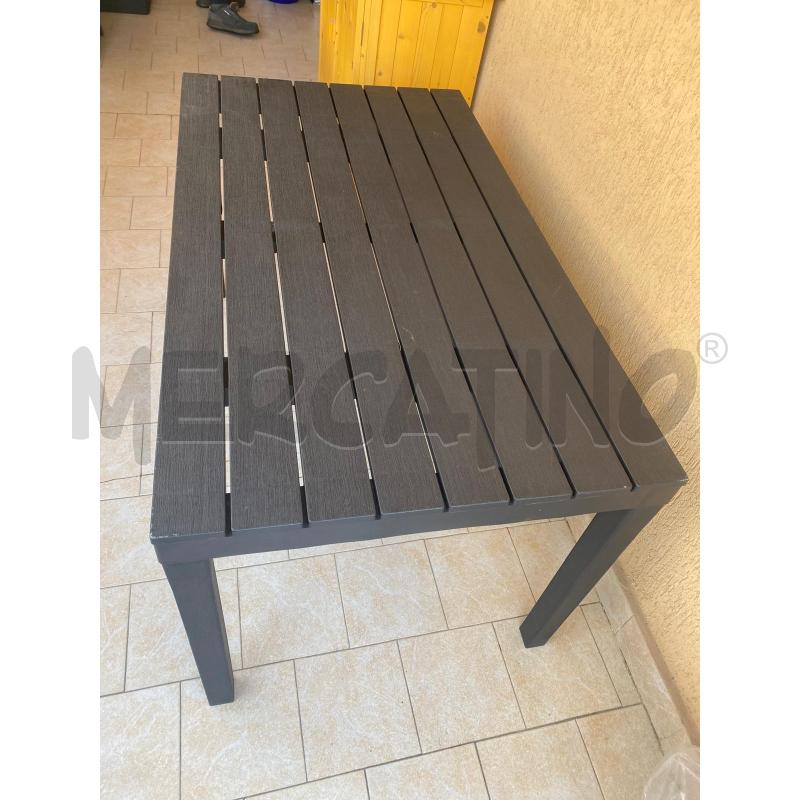 TAVOLO PLASTICA DA ESTERNO | Mercatino dell'Usato Roma talenti 3
