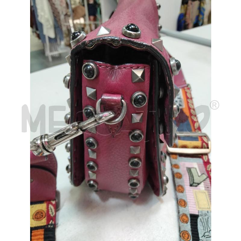 TRACOLLA VALENTINO GUITAR ROCKSTUD LAMPONE  | Mercatino dell'Usato Roma talenti 3