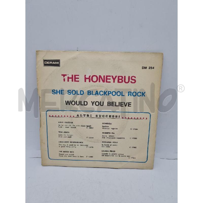 45GIRI THE HONEYBUS SHE SOLD BLACKPOOL ROCK | Mercatino dell'Usato Roma zona marconi 2