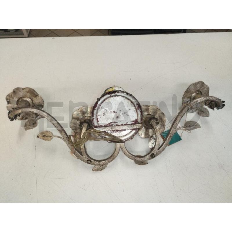 APPLIQUE METALLO ANTICHIZZ VETRO 4L | Mercatino dell'Usato Roma zona marconi 3