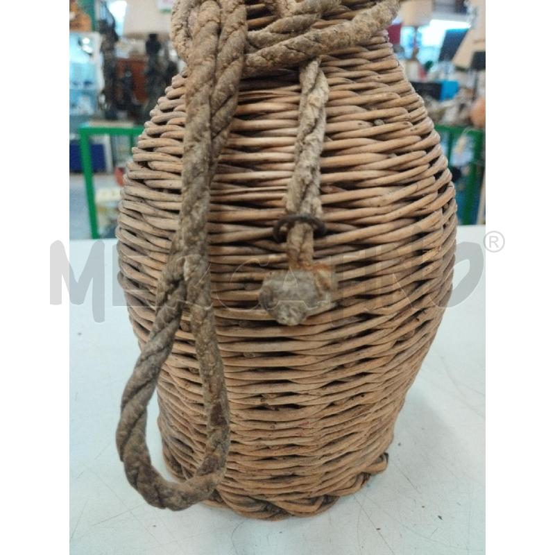 FIASCHETTA VINTAGE IMPAGLIATA | Mercatino dell'Usato Roma zona marconi 2