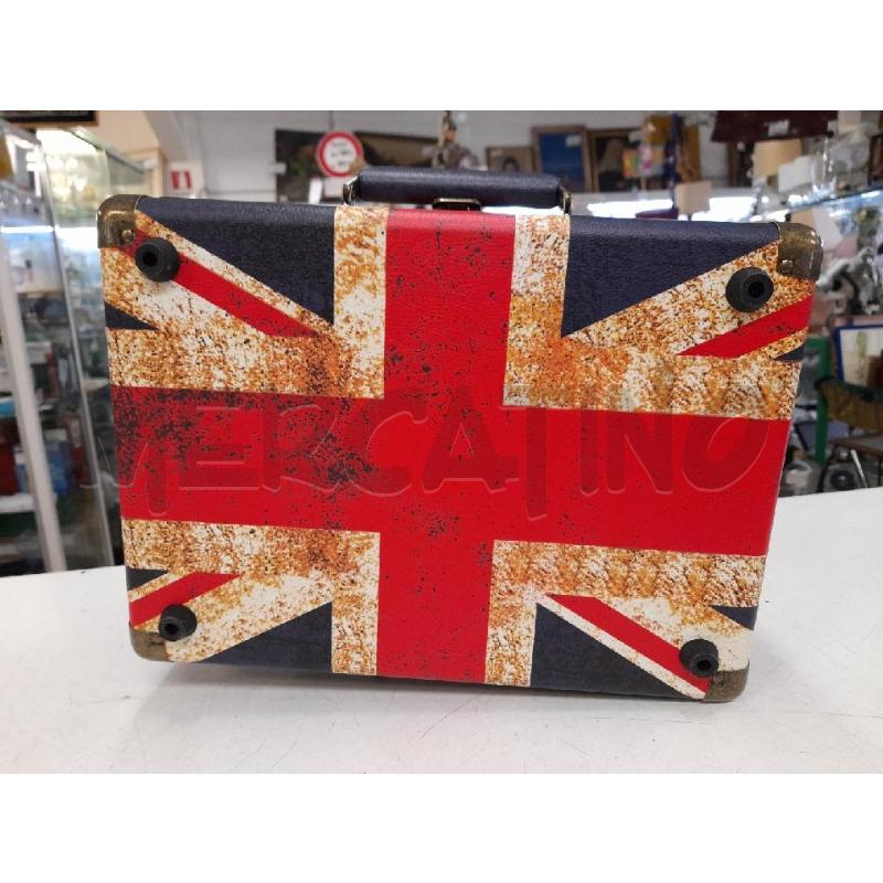 GIRADISCHI MAJESTIC VALIGIA BANDIERA INGLESE | Mercatino dell'Usato Roma zona marconi 5
