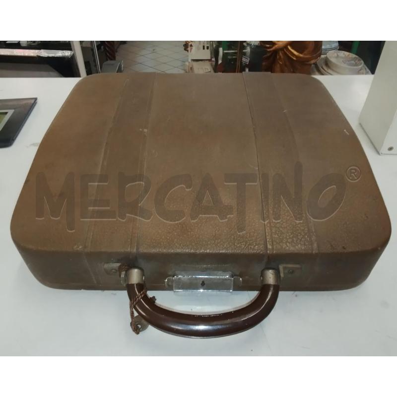 MACCHINA DA SCRIVERE GOSSEN TIPPA DA SISTEMARE | Mercatino dell'Usato Roma zona marconi 4