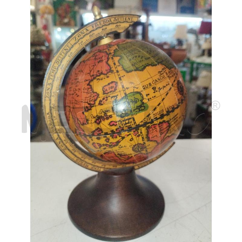 MAPPAMONDO DA TAVOLO LEGNO PICCOLO | Mercatino dell'Usato Roma zona marconi 2