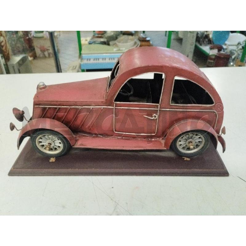 MODELLINO AUTO D'EPOCA ROSSA METALLO | Mercatino dell'Usato Roma zona marconi 2