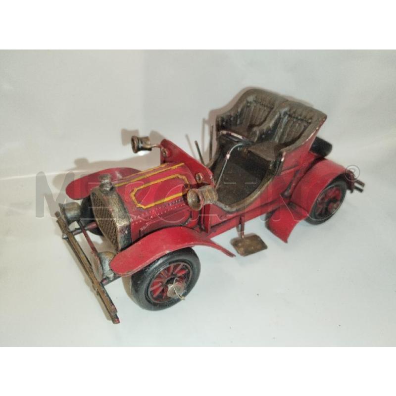 MODELLINO AUTO D'EPOCA ROSSO | Mercatino dell'Usato Roma zona marconi 1
