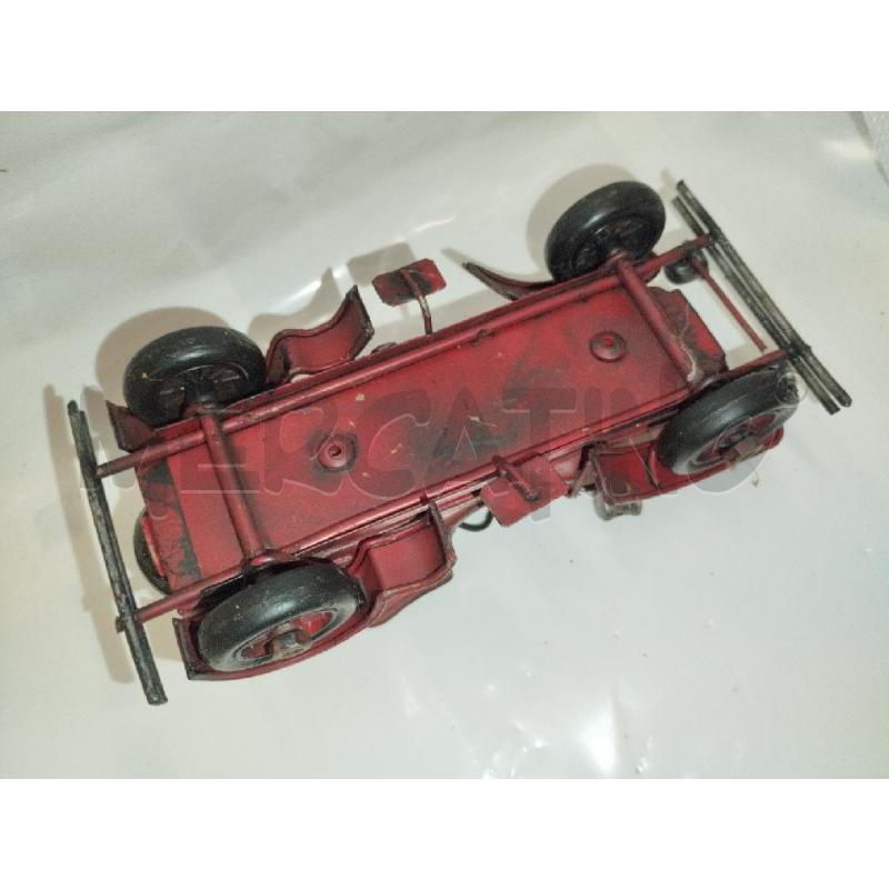 MODELLINO AUTO D'EPOCA ROSSO | Mercatino dell'Usato Roma zona marconi 4