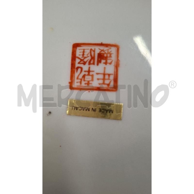 PIATTO PARETE ORIENTALE DIPINTO ROSSO/ORO DIAM 23 | Mercatino dell'Usato Roma zona marconi 4