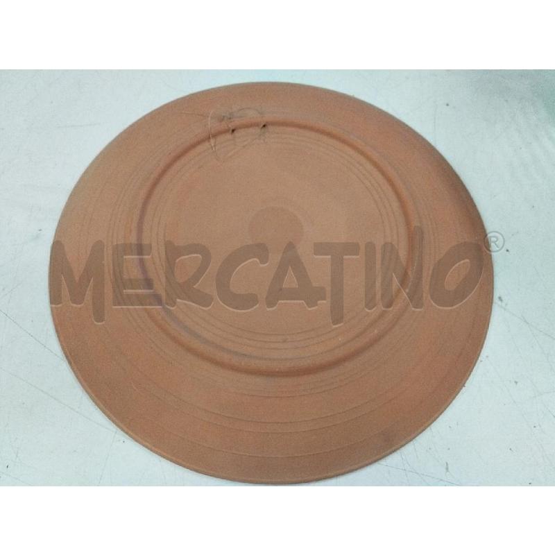 PIATTO TERRACOTTA DECORI NERO E VERDE | Mercatino dell'Usato Roma zona marconi 3
