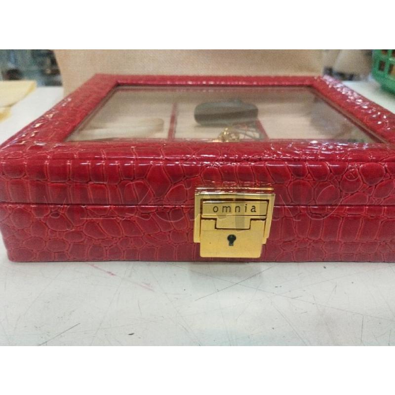 PORTA ANELLI OMNIA ROSSO | Mercatino dell'Usato Roma zona marconi 2