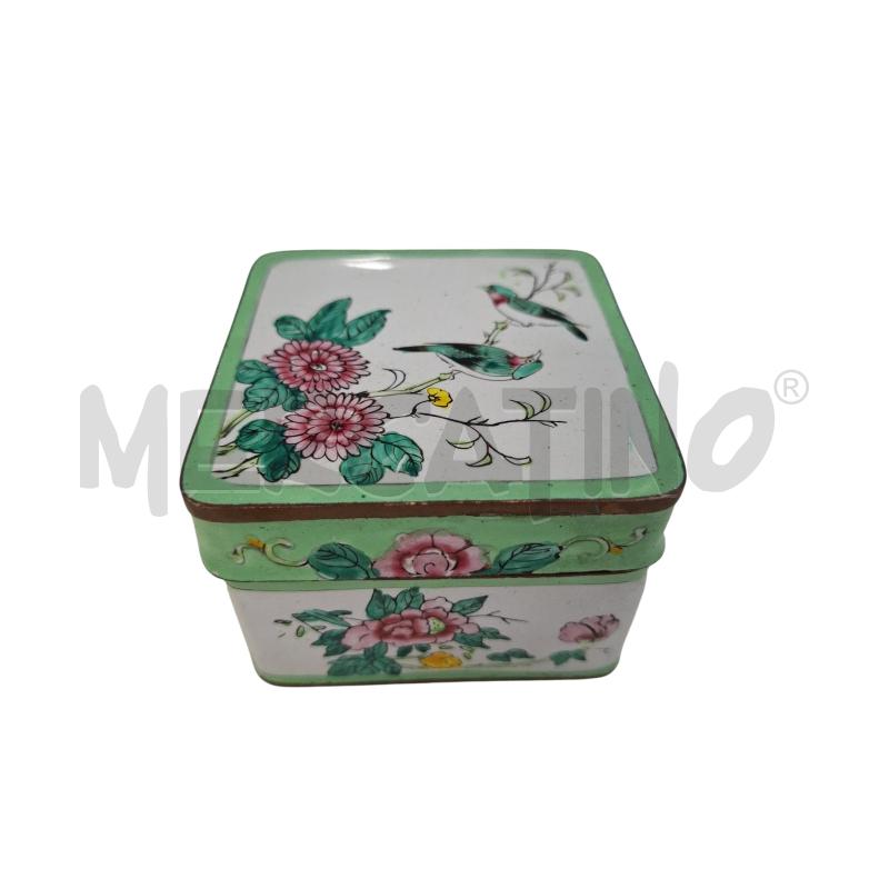 SCATOLETTA ORIENTALE SMALTATA DIPINTA VERDE FIORI MIS CM 8 X 8 X 6 | Mercatino dell'Usato Roma zona marconi 1
