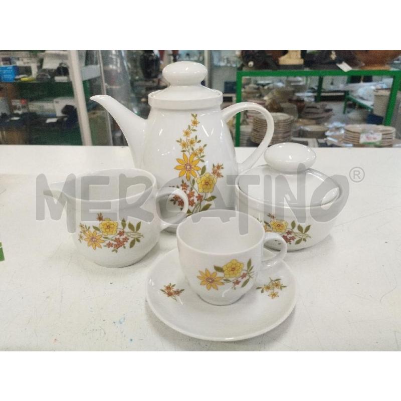 SERVIZIO CAFFE' BAVARIA 14 PZ FIORI GIALLINI | Mercatino dell'Usato Roma zona marconi 1