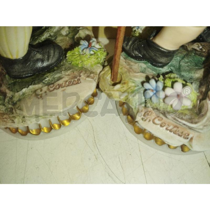 STATUINE COPPIA RAGAZZI G.CORTESE CAPODIMONTE | Mercatino dell'Usato Roma zona marconi 3