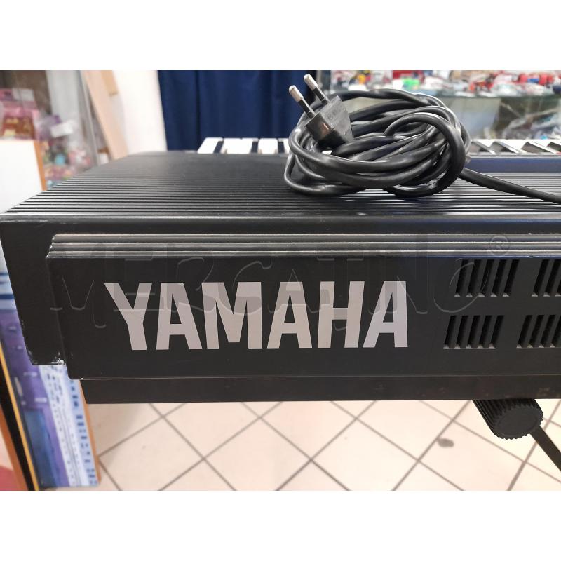 TASTIERA MUSICALE YAMAHA PSR-6700 C/SUPPORTO | Mercatino dell'Usato Roma zona marconi 4